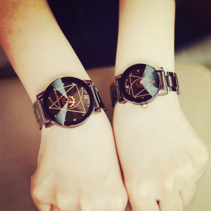 韓國時尚潮流復古石英潮男女表鋼帶手表中學生腕表黑白情侶一對表