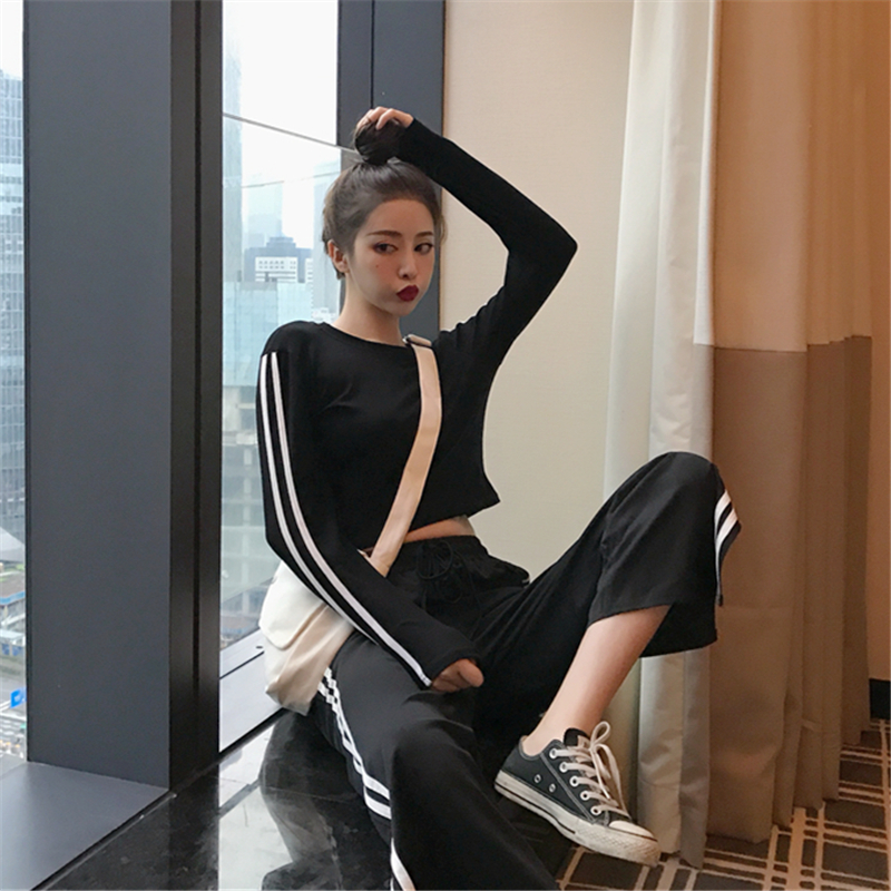 韓版chic早秋網紅休閑套裝女顯瘦小心機長袖T恤＋闊腿長褲兩件套